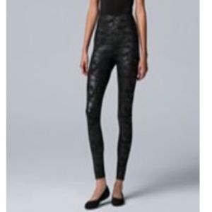 SIMPLY VERA WANG HIGH RISE LIVE-IN FAUX LEATHER SHAPING LEGGINGS
